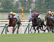 【函館ＳＳ】１番人気ナックビーナスは３着　三浦騎手「前が止まらない馬場で…」