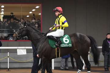 【東京新聞杯】１番人気マスクトディーヴァはスタート大出遅れで６着　岩田望来騎手「馬に負担をかける競馬をしてしまって、申し訳なかったです」