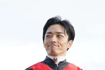 川田将雅騎手が史上９人目、現役４人目のＪＲＡ通算２０００勝を達成！