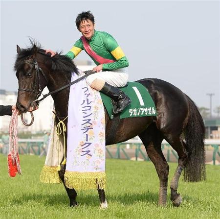 【ファルコンＳ】松田騎手、アザガルで涙の重賞初Ｖ