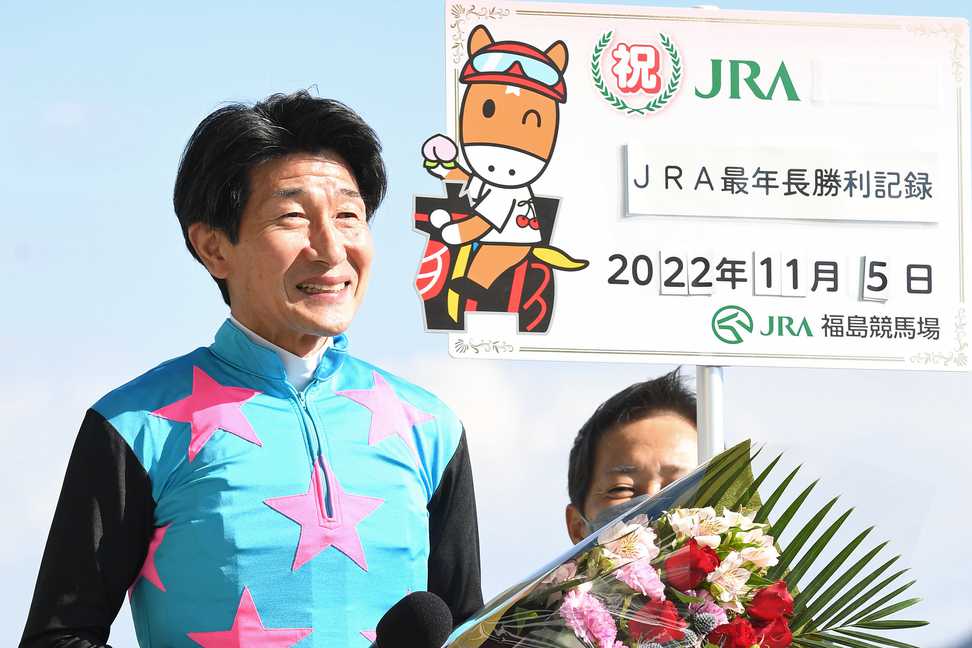 【ＪＲＡ賞】５６歳・現役最年長の柴田善臣騎手が特別賞を受賞