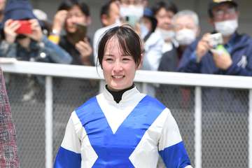 藤田菜七子騎手が新潟６Ｒで今年４勝目　「この馬が一番速かった」