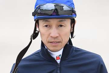 武豊騎手は予定を１週延ばして２５日のジャパンＣウイークでの復帰を目指す