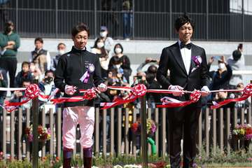 京都競馬場でグランドオープンセレモニー　武豊騎手「素晴らしい競馬場で素晴らしいレースをして、歴史を作っていきたい」