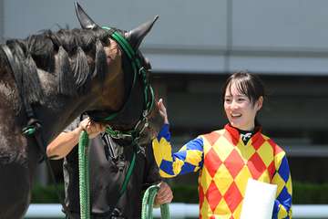 藤田菜七子騎手が福島４Ｒで今年６勝目「本当に偉い馬」