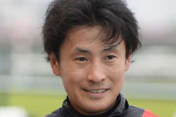吉田隼人騎手は頭部の負傷と発表　福島牝馬Ｓで落馬