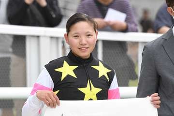 小林美駒騎手が２日連続の勝利で今年１４勝目「作戦通りの競馬でした」